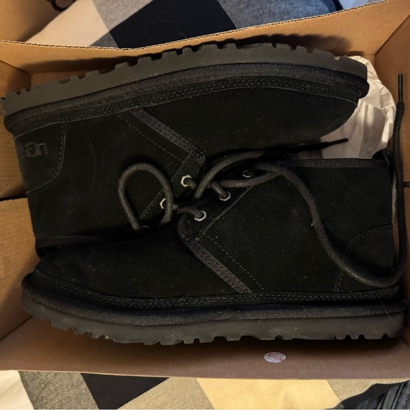 UGG Neumel Women's Chukka Boots in Black - Picture 4 of 5